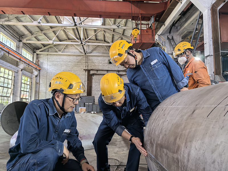 弘旭公司總經(jīng)理劉小東帶隊督導設備制造安全生產(chǎn)專項檢查(圖3)